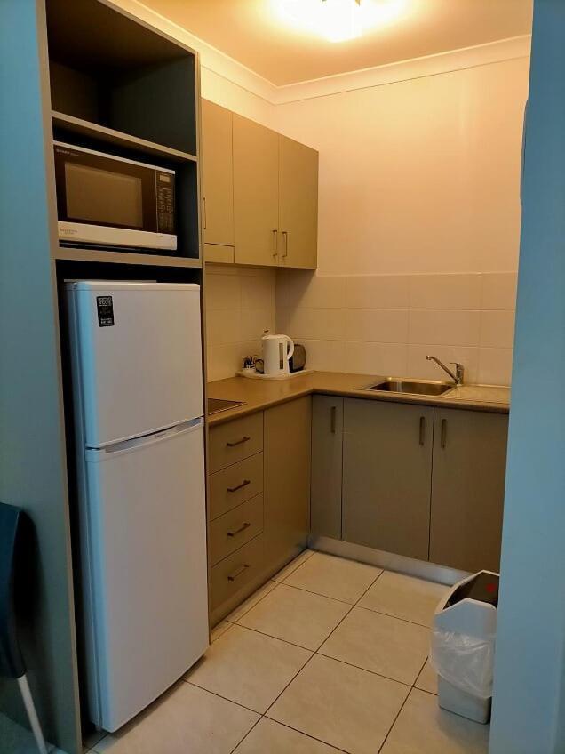 Derby Lodge Self Contained Apartments Dış mekan fotoğraf